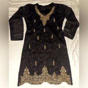 Black Silk Dress w/ Beautiful Gold, Purple and Rose Beadwork. Sm-Md